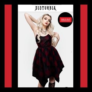 🖤💔 Disturbia Cirque Prom Dress 💔🖤